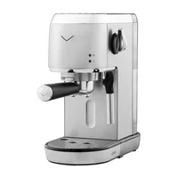 Vestel Barista inox yarı otomatik espresso makinesi, portafiltresi ve buhar çubuğuyla ürün fotoğrafı