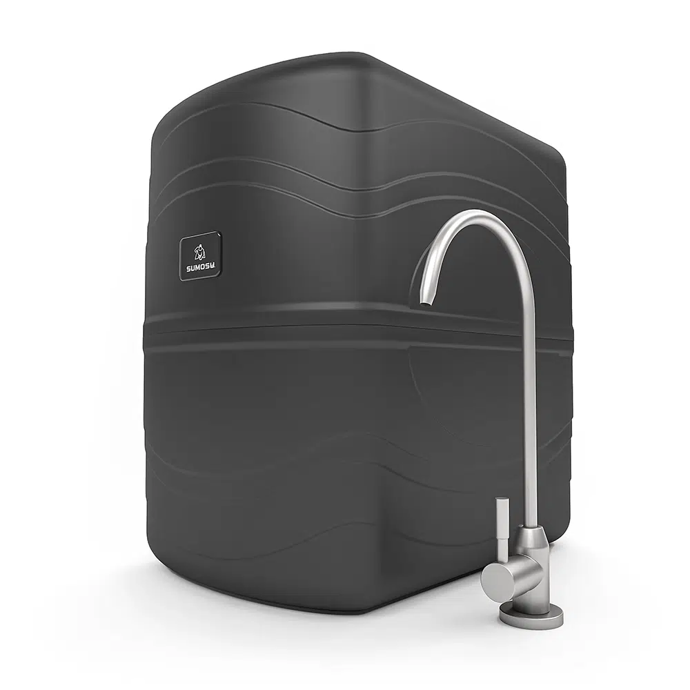 Sumosu Home Natural En İyi Su Arıtma Cihazı - Siyah - Ön Çapraz Görünüm - Su Arıtma Musluğu ile Sumosu Home Natural En İyi Su Arıtma Cihazı - Siyah - Ön Çapraz Görünüm - Su Arıtma Musluğu ile